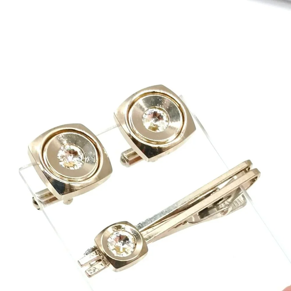N/A cufflinks tie